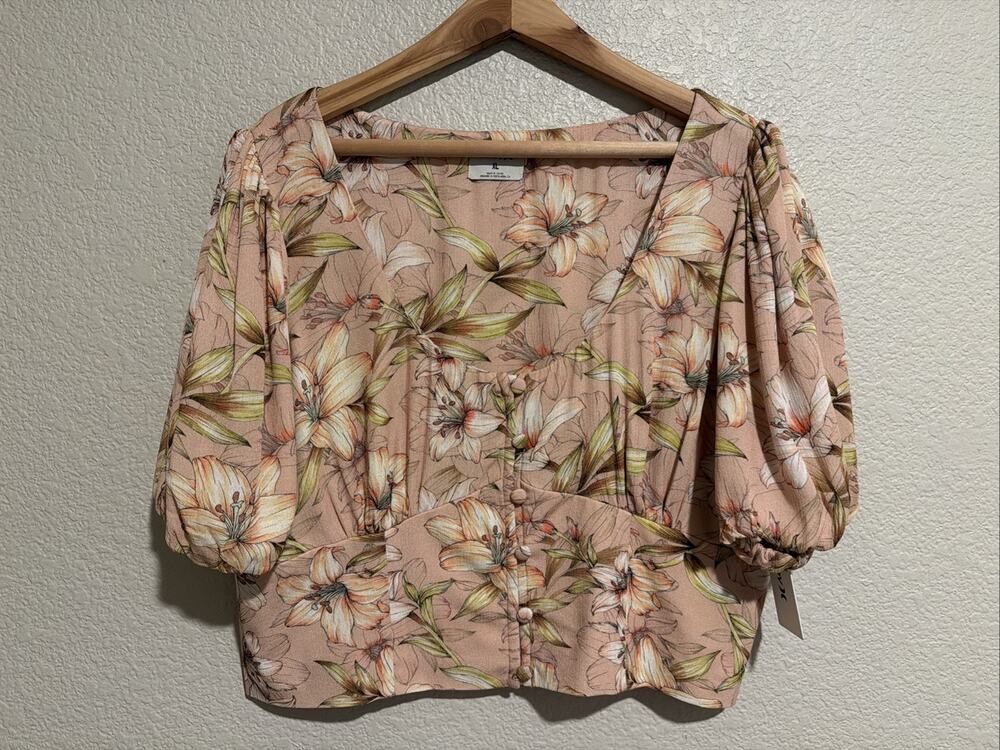 NEW Hurley Top Coastal Cottage Feminine Floral Preppy Crop Baby Doll Romantic XL